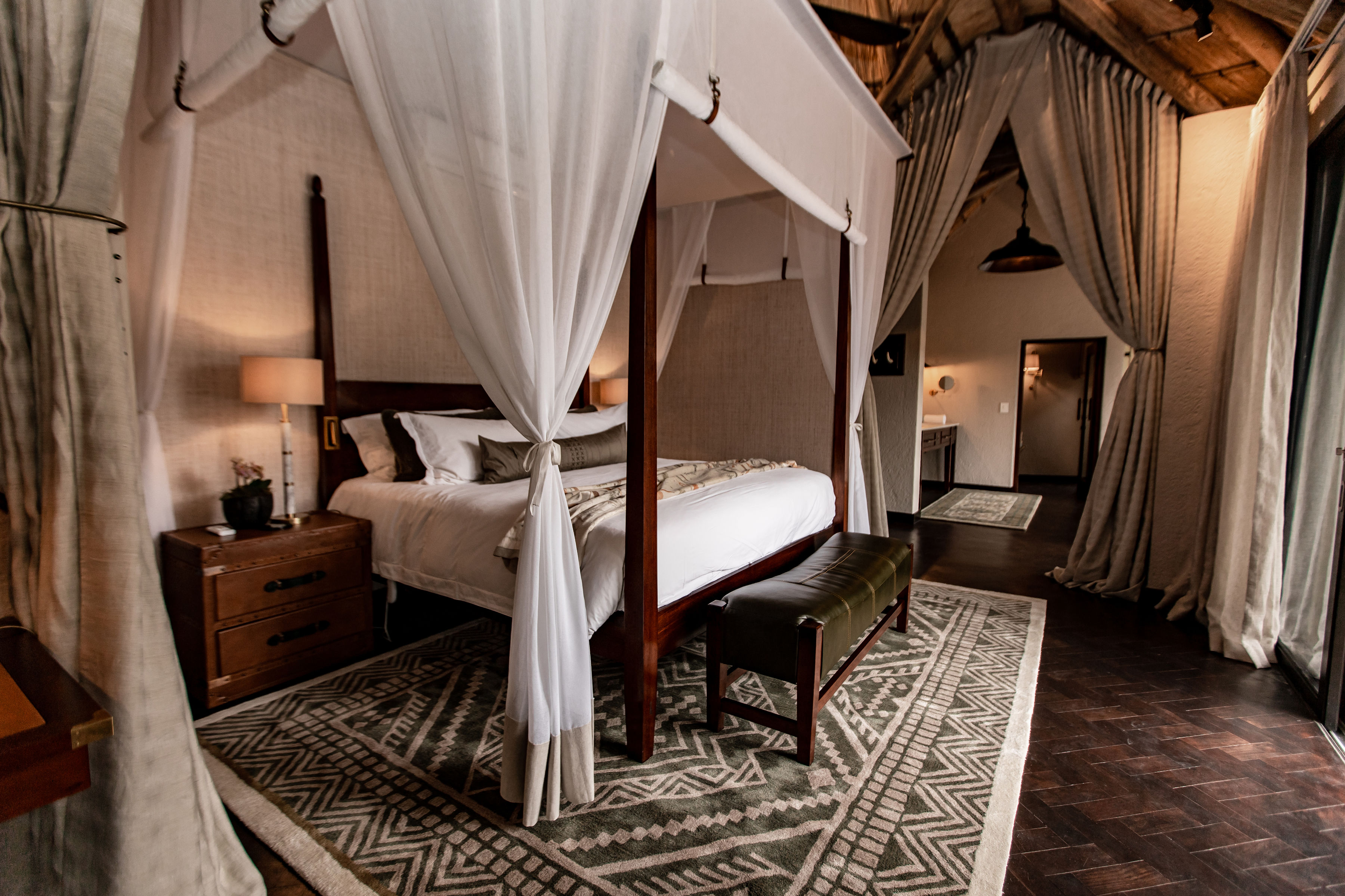 Dulini Moya thumbnail 8